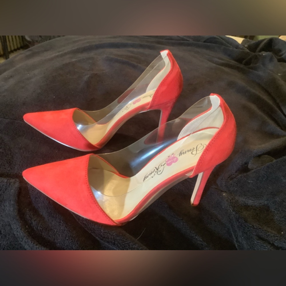 Penny Loves Kenny, Red Faux Suede Pumps with 4 1/2” heel. Sz 9 1/2.